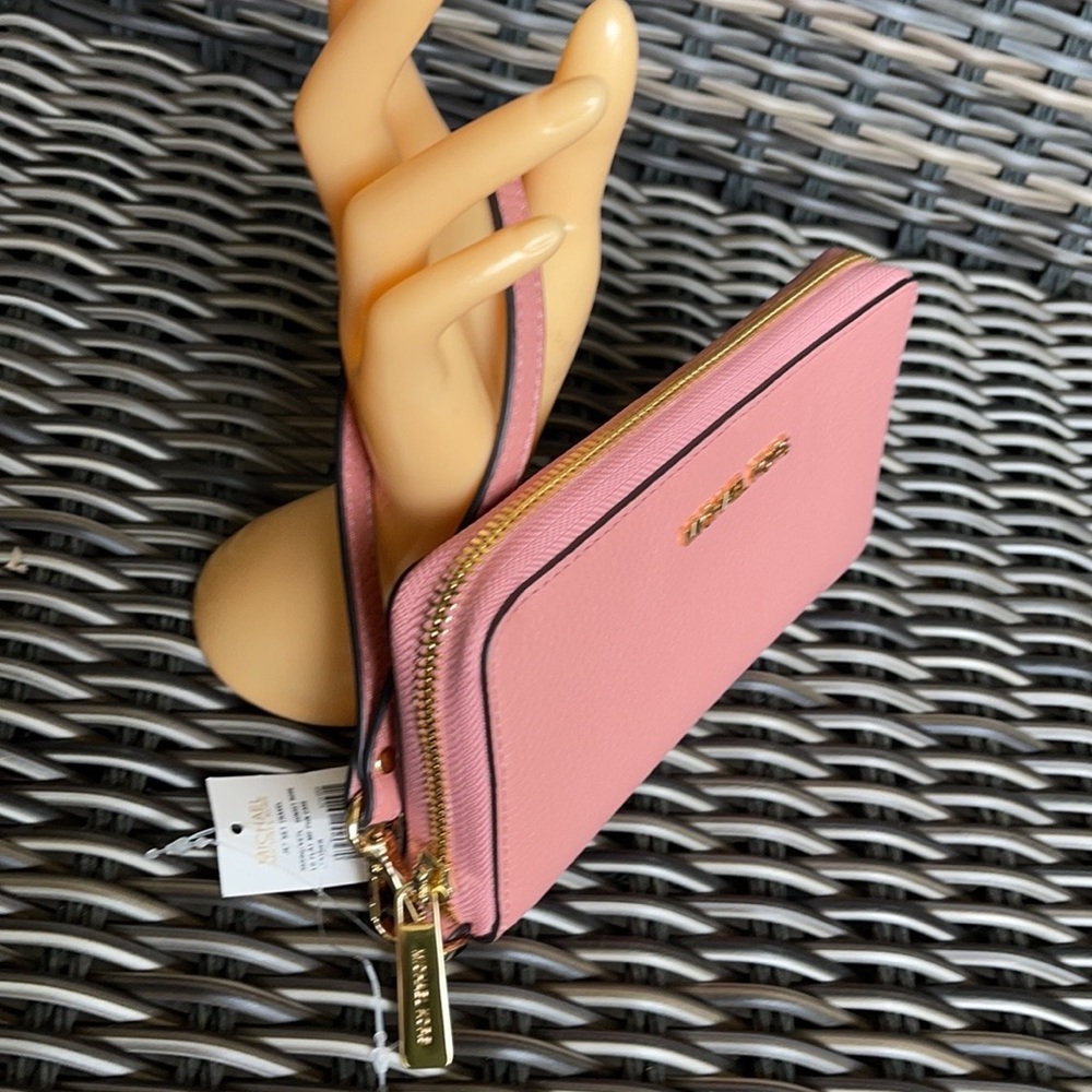 Michael Kors Large Flat MF Phone Case Leather Wallet in Sunset Rose - Picture 14 of 16